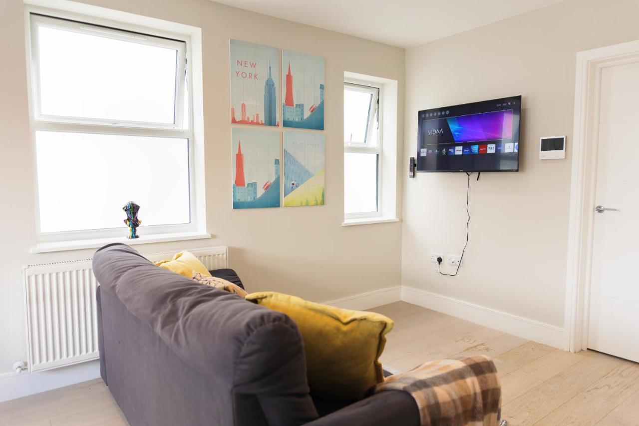 Star London Bell Lane 3-Bed Haven Apartment Hendon Exterior foto